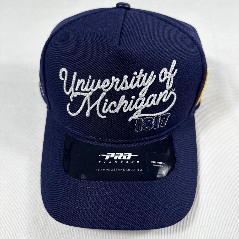 Pro Standard University  Michigan Wolverines 1817 Script Pro Pinch Snapback Hat